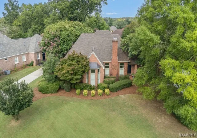 Photo 1 of Single family home for sale at 8207 Wynlakes Blvd, Montgomery, AL 36117 | MLS# 589226 | Listing updated on 2026-08-28