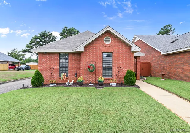 1st image of 539 Sheila Blvd, Prattville, AL 36066 | MLS# 589176