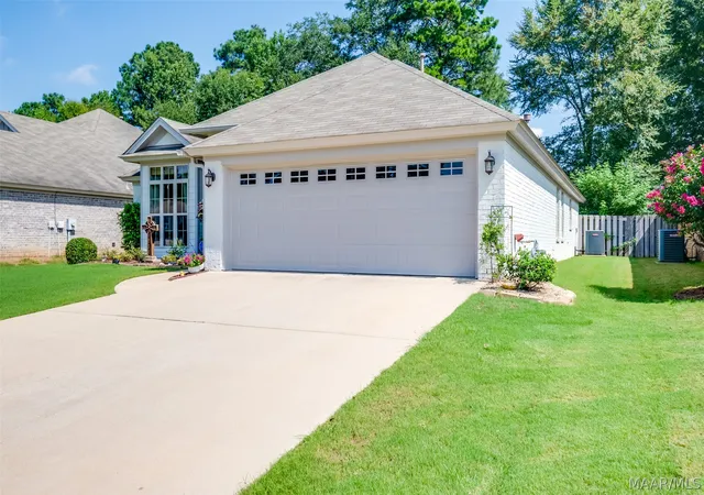 3rd image of 9155 Crescent Lodge Cir, Pike Road, AL 36064 | MLS# 589119