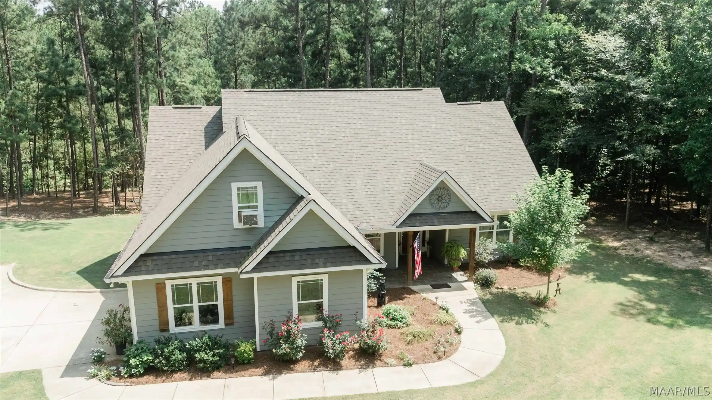 Photo 1 of Single family home for sale at 79 S Fern Ridge, Dadeville, AL 36853 | MLS# 589227 | Listing updated on 2026-10-11