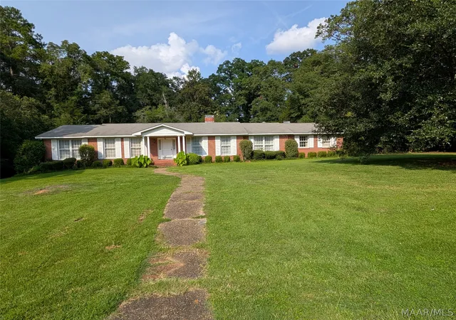 Photo 2 of Sale Pending at 1010 Keith Way, Selma, AL 36701 | MLS# 589241 | Listing updated on 2026-10-07