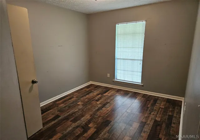 Photo 4 of Single family home for sale at 759 N Burbank Dr, Montgomery, AL 36117 | MLS# 589271 | Listing updated on 2026-08-28