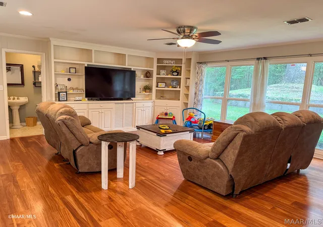 3rd image of 1520 N Andrews Dr, Thomasville, AL 36784 | MLS# 589142