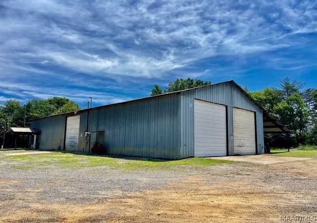 3rd image of 3990 Grier Rd, Wetumpka, AL 36092 | MLS# 589292