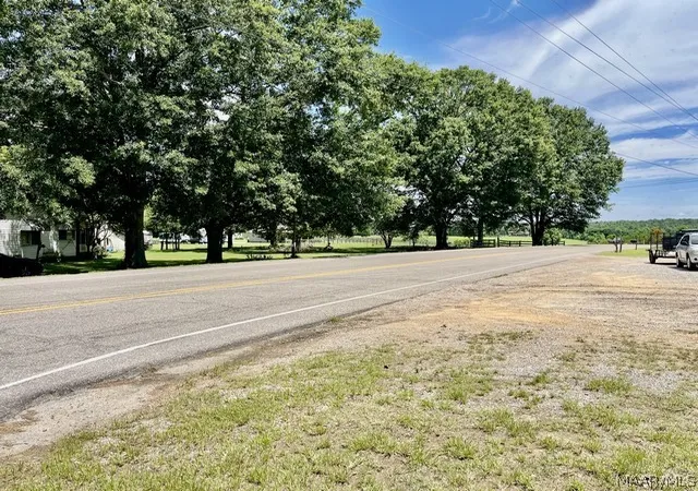 5th image of 3990 Grier Rd, Wetumpka, AL 36092 | MLS# 589292