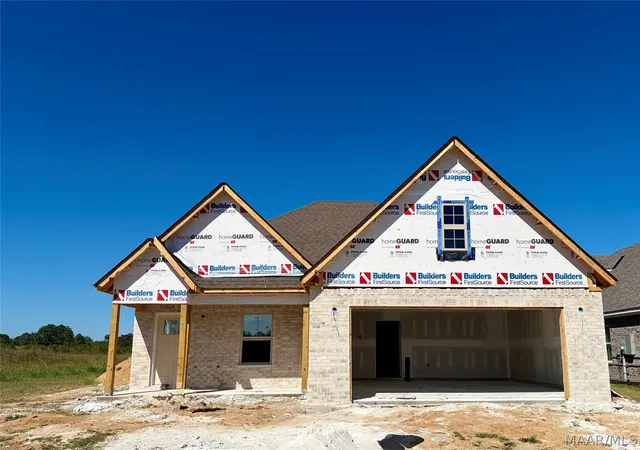 Photo 2 of Single family home for sale at 828 Edmund Ln, Pike Road, AL 36064 | MLS# 589375 | Listing updated on 2026-10-06