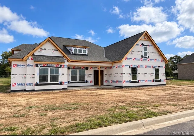 Photo 1 of Single family home for sale at 960 Cavalier Dr, Pike Road, AL 36064 | MLS# 589377 | Listing updated on 2026-09-26