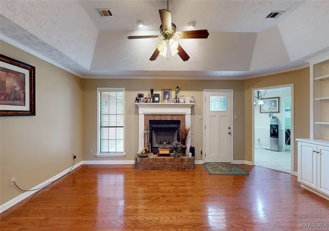 Photo 3 of Single family home for sale at 1213 Jamestown Dr, Prattville, AL 36067 | MLS# 589416 | Listing updated on 2026-10-07