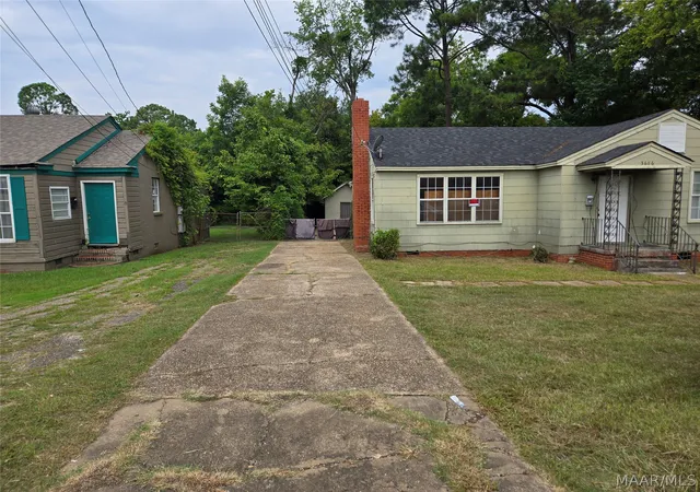 Photo 3 of Single family home for sale at 3686 Norman Brg Rd, Montgomery, AL 36105 | MLS# 589047 | Listing updated on 2026-09-01