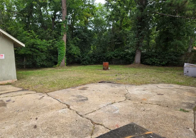 Photo 3 of Single family home for sale at 3686 Norman Brg Rd, Montgomery, AL 36105 | MLS# 589047 | Listing updated on 2026-09-01