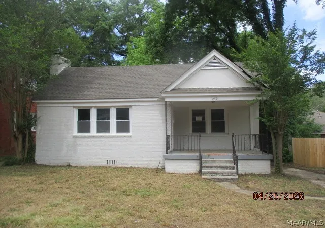 Photo 1 of Single family home for sale at 939 E Edgemont Ave, Montgomery, AL 36111 | MLS# 589343 | Listing updated on 2026-09-17