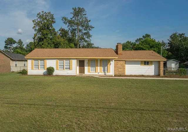1st image of 2005 W Dallas Ave, Selma, AL 36701 | MLS# 589505