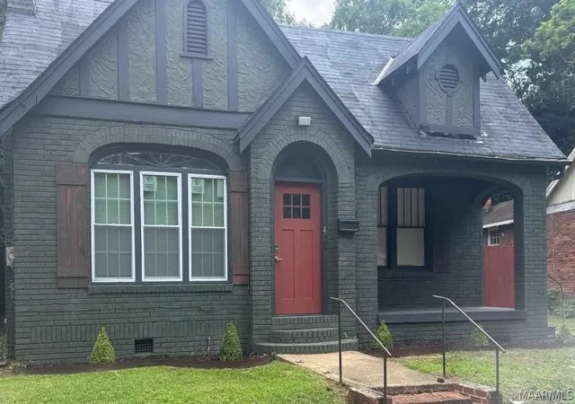 3rd image of 462 Earl Pl, Montgomery, AL 36104 | MLS# 589492