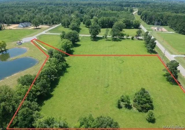 1st image of 210 Crossing Ln, Pike Road, AL 36064 | MLS# 589545