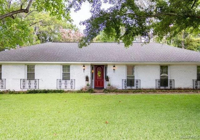 Photo 1 of Single family home for sale at 2933 Fernway Dr, Montgomery, AL 36111 | MLS# 589594 | Listing updated on 2026-08-27