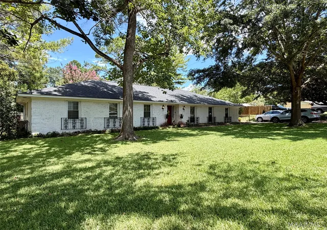 Photo 3 of Single family home for sale at 2933 Fernway Dr, Montgomery, AL 36111 | MLS# 589594 | Listing updated on 2026-08-27