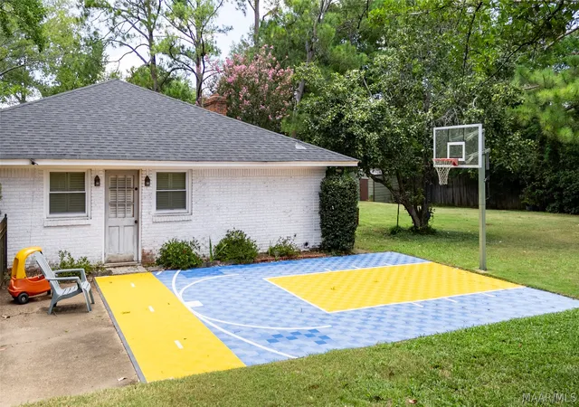Photo 4 of Single family home for sale at 2933 Fernway Dr, Montgomery, AL 36111 | MLS# 589594 | Listing updated on 2026-08-27