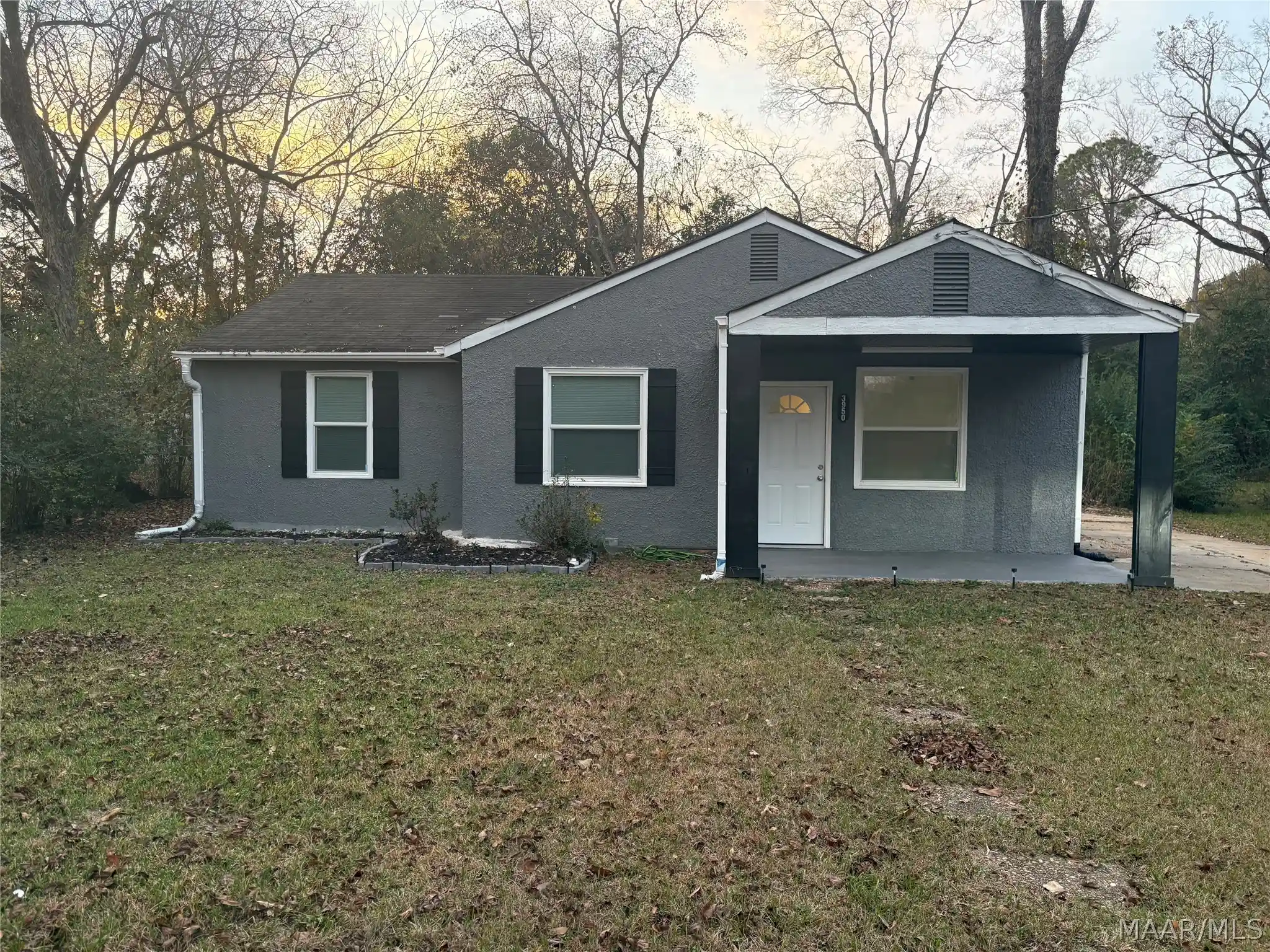 Photo 1 of Single family home for sale at 3950 Edgar D Nixon Ave, Montgomery, AL 36105 | MLS# 589624 | Listing updated on 2026-10-22