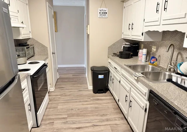Photo 3 of Townhouse for sale at 1615 Cobblestone Ct, Montgomery, AL 36117 | MLS# 589638 | Listing updated on 2026-08-28