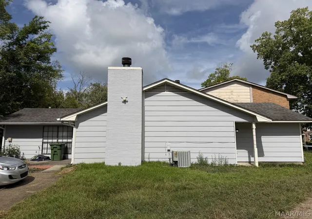 Photo 3 of Townhouse for sale at 1623 Limestone Ct, Montgomery, AL 36117 | MLS# 589645 | Listing updated on 2026-08-28
