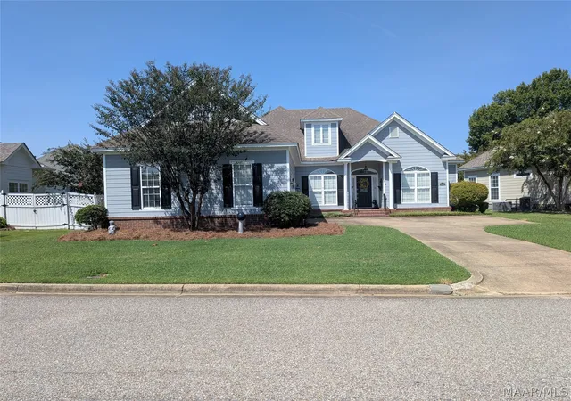 Photo 1 of Single family home for sale at 8620 Lantern Way, Montgomery, AL 36116 | MLS# 589709 | Listing updated on 2026-08-20