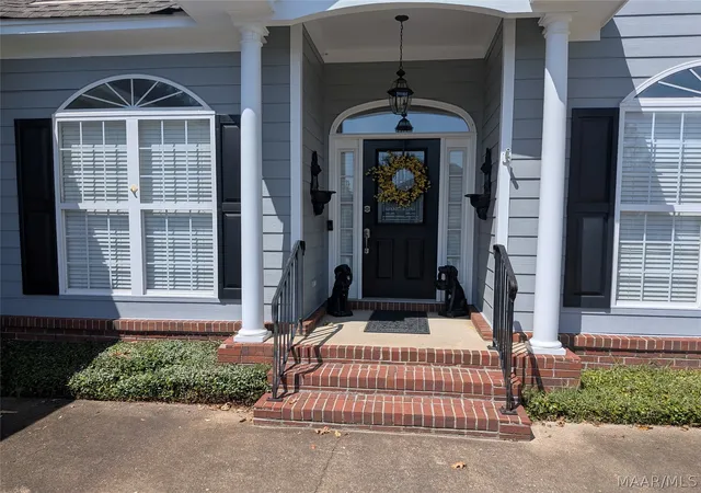 Photo 2 of Single family home for sale at 8620 Lantern Way, Montgomery, AL 36116 | MLS# 589709 | Listing updated on 2026-08-20