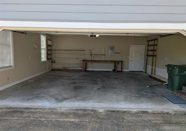 Photo 3 of Single family home for sale at 8620 Lantern Way, Montgomery, AL 36116 | MLS# 589709 | Listing updated on 2026-08-20