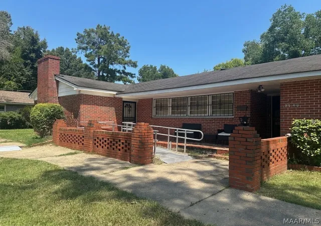 2nd image of 2140 Church St, Selma, AL 36701 | MLS# 589740