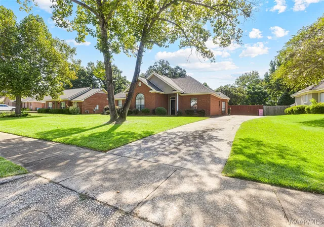 2nd image of 883 Running Brk, Prattville, AL 36066 | MLS# 589711