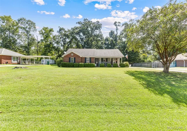 2nd image of 80 Meadow Oaks Ct, Millbrook, AL 36054 | MLS# 589710