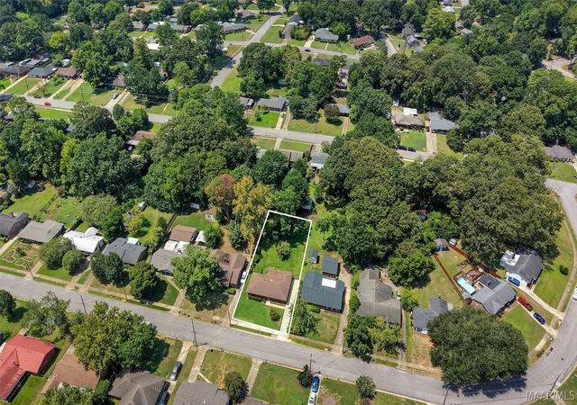 Photo 2 of Single family home for sale at 844 Greg Dr, Montgomery, AL 36109 | MLS# 589747 | Listing updated on 2026-08-21