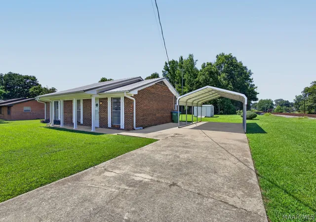 2nd image of 30 Guy St, Jemison, AL 35085 | MLS# 589779