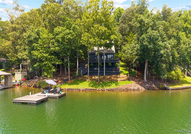 3rd image of 232 Windward Ln, Dadeville, AL 36853 | MLS# 589830