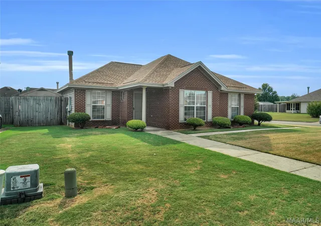 1st image of 117 Barnes Ct, Wetumpka, AL 36092 | MLS# 589719