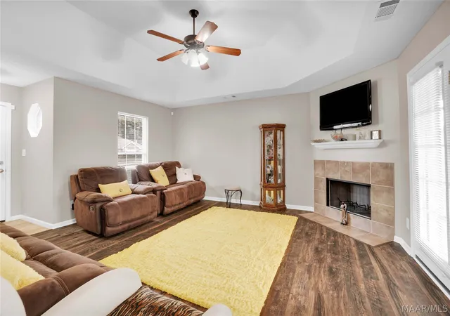 2nd image of 117 Barnes Ct, Wetumpka, AL 36092 | MLS# 589719