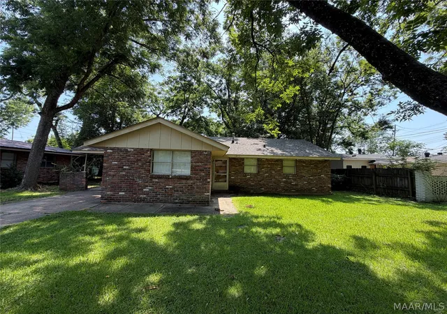 Photo 1 of Single family home for sale at 1843 Sylvan Dr, Montgomery, AL 36106 | MLS# 589802 | Listing updated on 2026-09-01