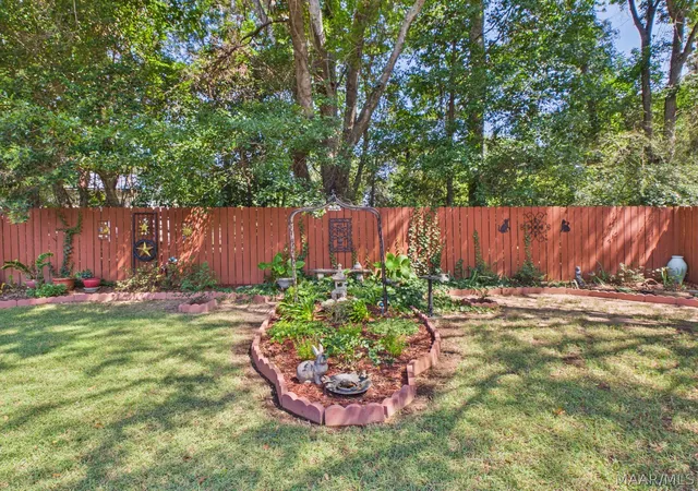 45th image of 137 Brittany Dr N, Elmore, AL 36025 | MLS# 589886