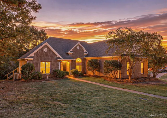 Photo 3 of Single family home for sale at 142 Will Rdg, Wetumpka, AL 36093 | MLS# 589731 | Listing updated on 2026-10-07