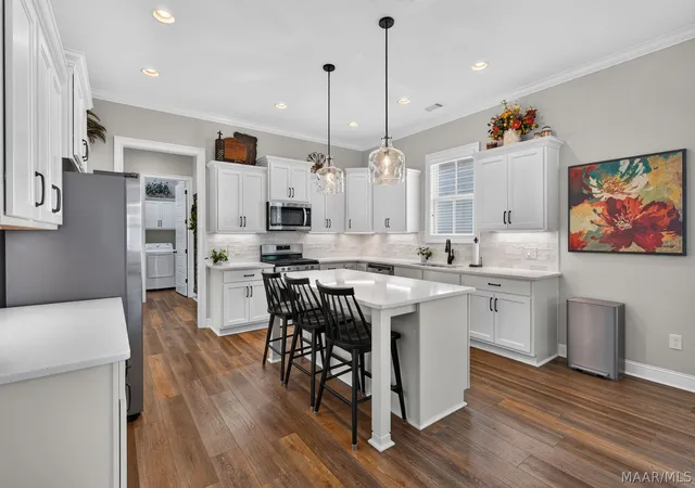 2nd image of 144 Hillbrook Dr, Pike Road, AL 36064 | MLS# 589593