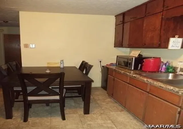 7th image of 610 Maxey St, Selma, AL 36701 | MLS# 589941