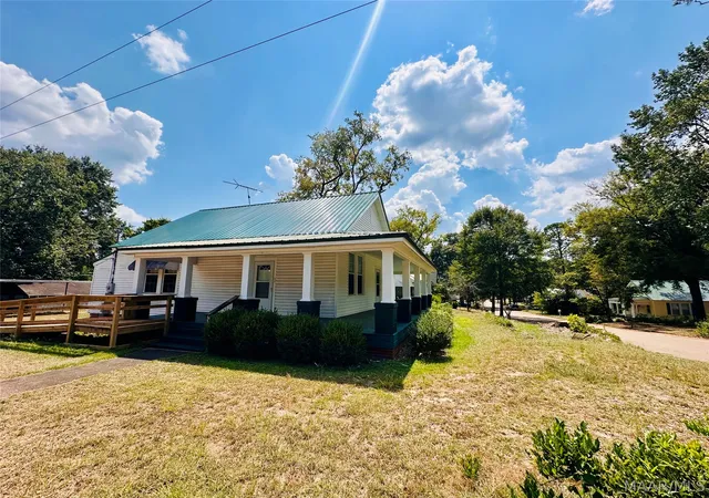 3rd image of 314 Riverside Ave, Tallassee, AL 36078 | MLS# 589918