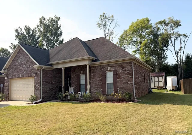 1st image of 5430 Cedar Creek Dr, Bessemer, AL 35022 | MLS# 589939