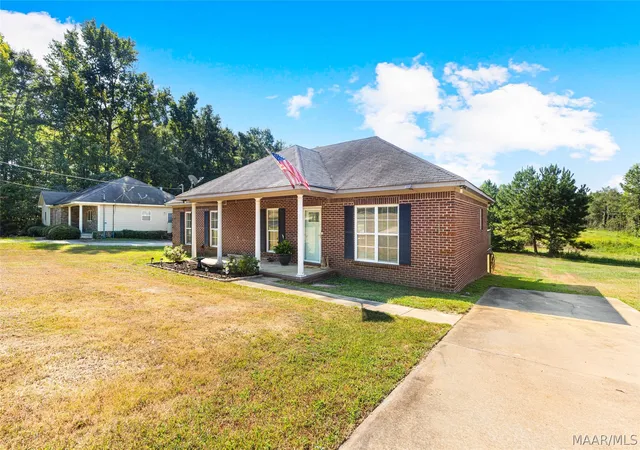 2nd image of 102 Mt Zion Rd, Wetumpka, AL 36092 | MLS# 589927