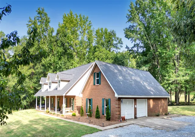 3rd image of 1574 Rolling Hills Dr, Prattville, AL 36067 | MLS# 589942