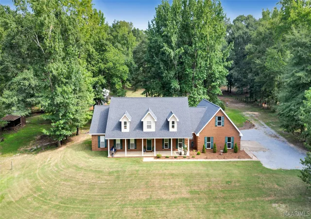 5th image of 1574 Rolling Hills Dr, Prattville, AL 36067 | MLS# 589942