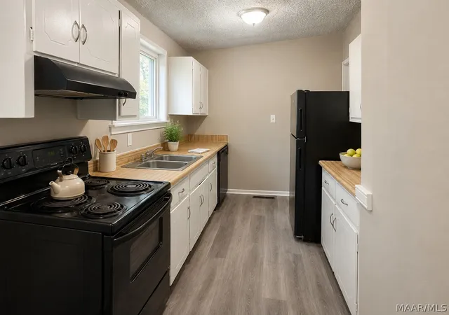 4th image of 218 Easthaven Rd, Montgomery, AL 36109 | MLS# 589357