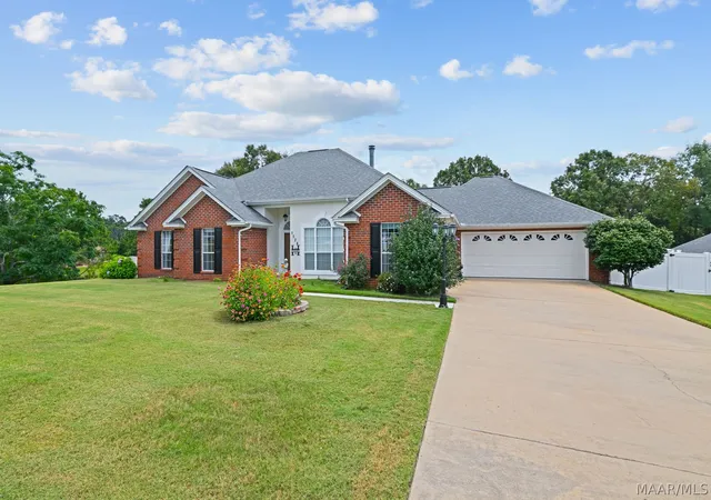2nd image of 1524 White Cloud Dr, Deatsville, AL 36022 | MLS# 589972