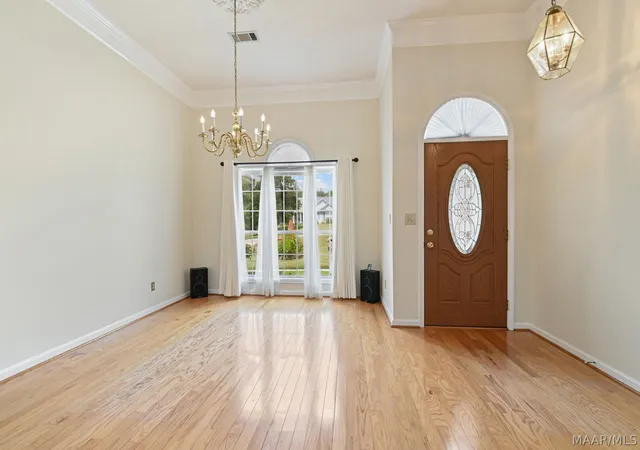 3rd image of 1524 White Cloud Dr, Deatsville, AL 36022 | MLS# 589972