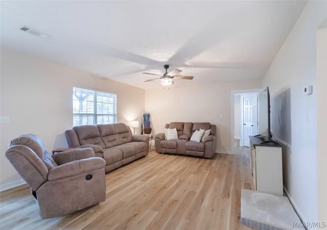4th image of 5157 Titus Rd, Titus, AL 36080 | MLS# 589928