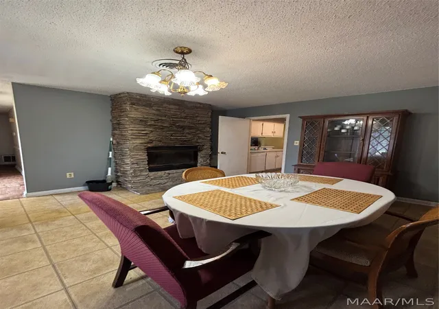 3rd image of 6042 Wares Ferry Rd, Montgomery, AL 36117 | MLS# 589950